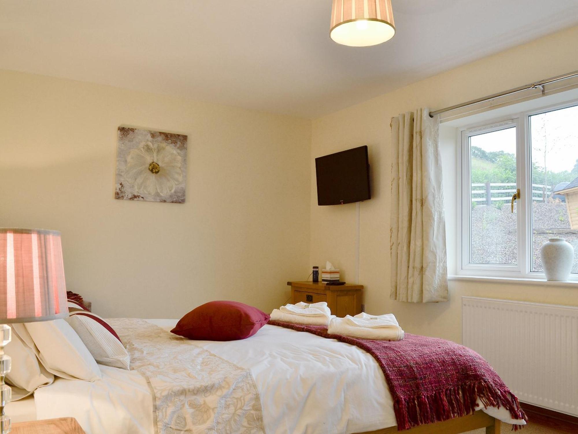 Castle View Villa Llanbadarn Fynydd Eksteriør bilde